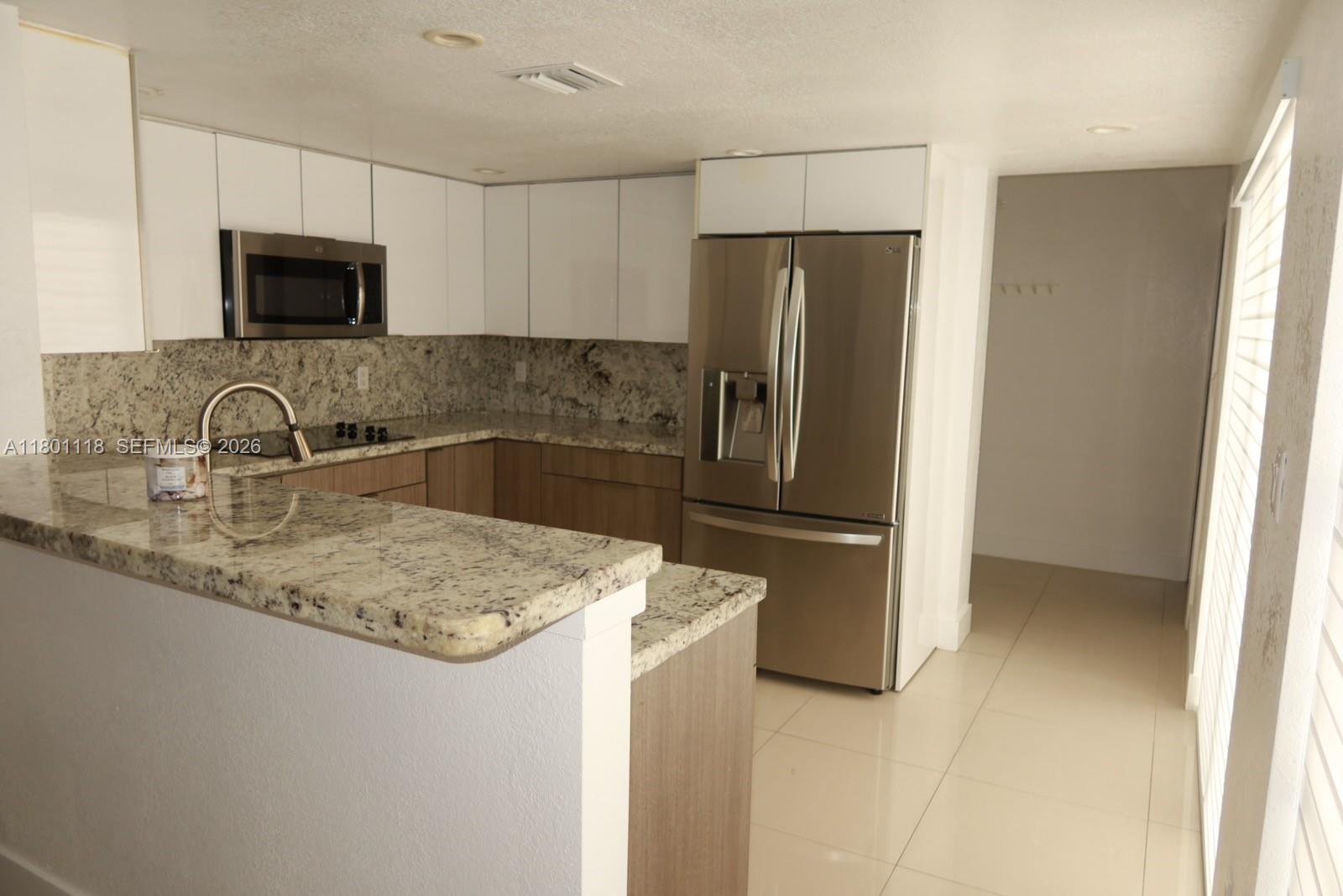 HYDRA VILLAS AT SAMARI - Residential