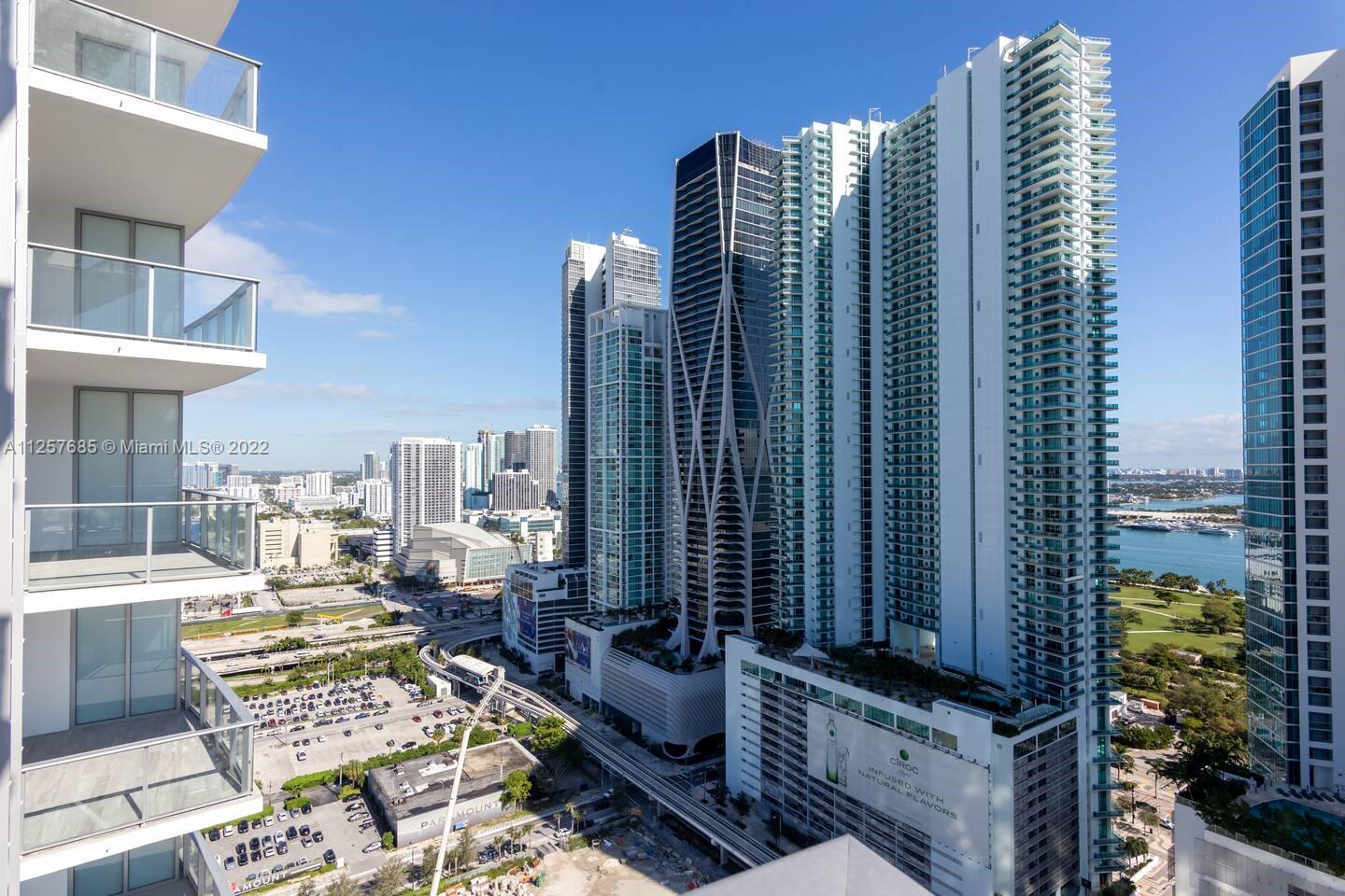 Paramount Miami World - Residential Lease