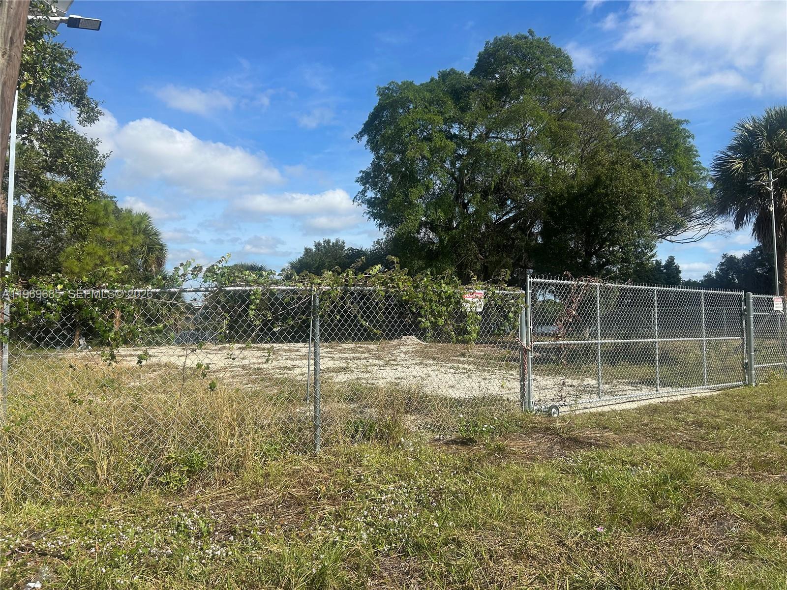 LAKEVIEW VILLAGE - Land