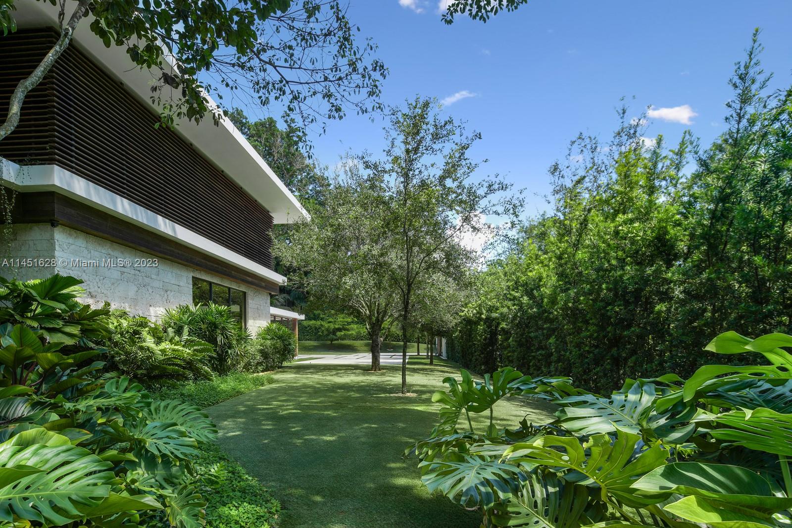 HAMMOCK PARK - Residential