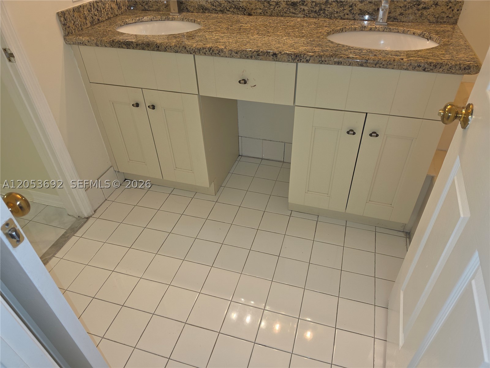 BRIGHTONS MEADOW TRACE - Residential Lease