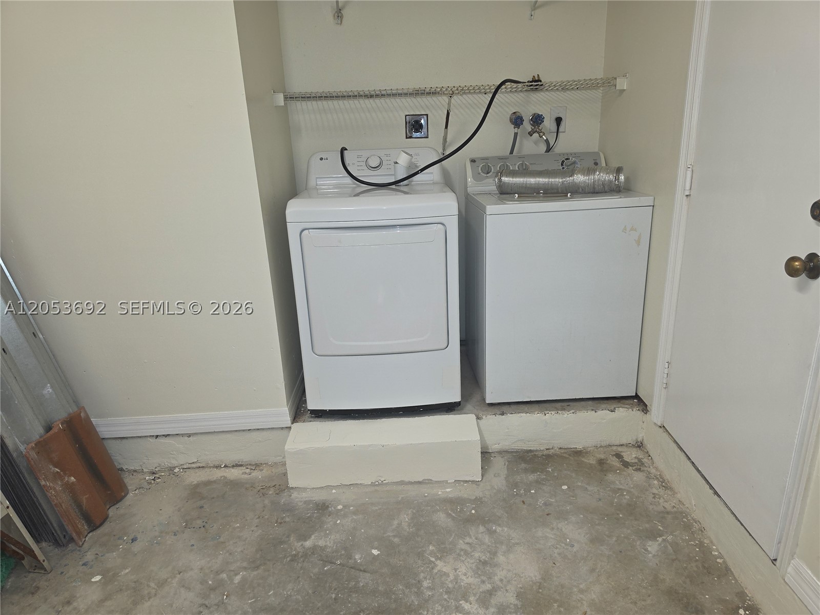 BRIGHTONS MEADOW TRACE - Residential Lease