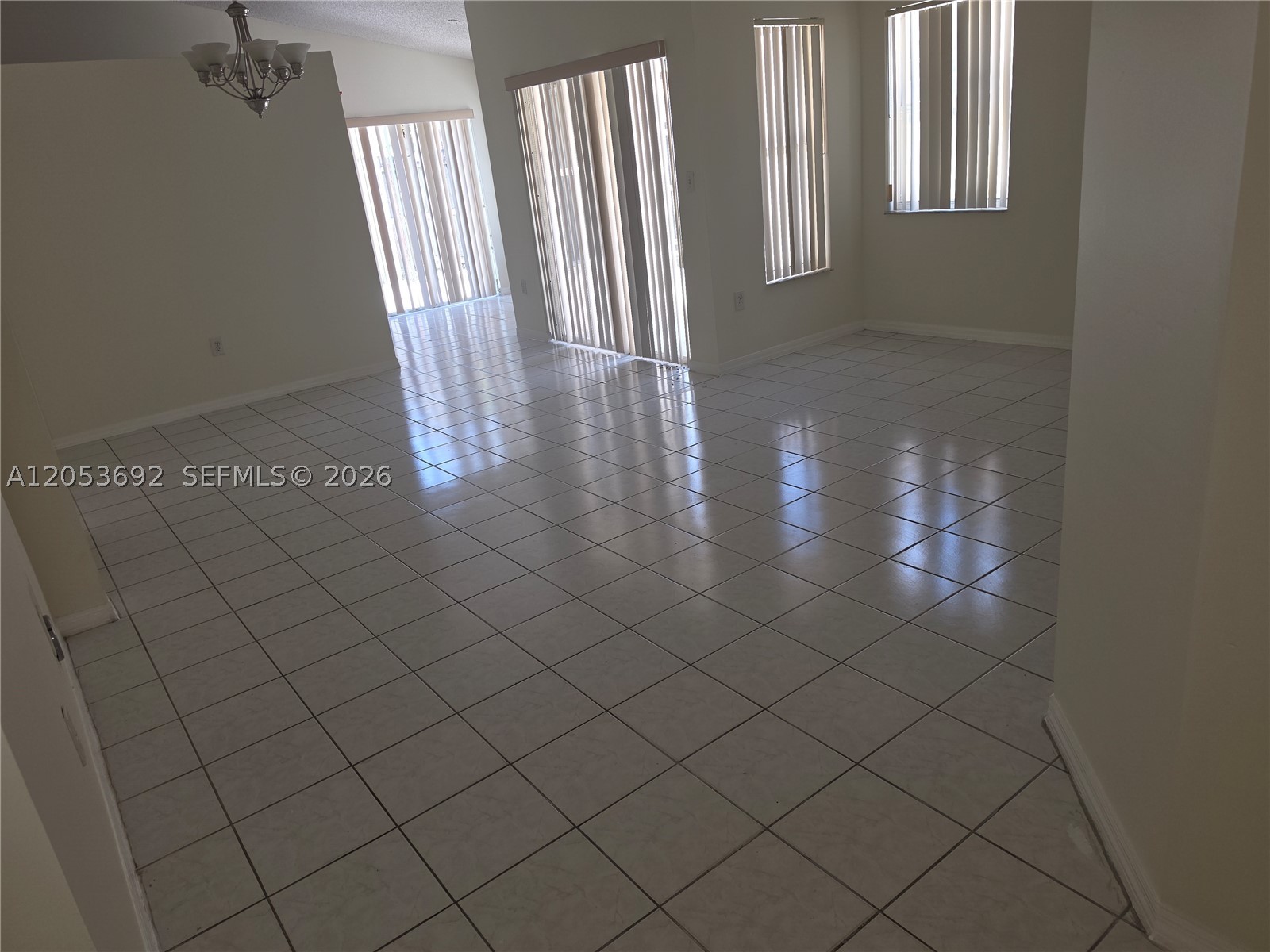 BRIGHTONS MEADOW TRACE - Residential Lease