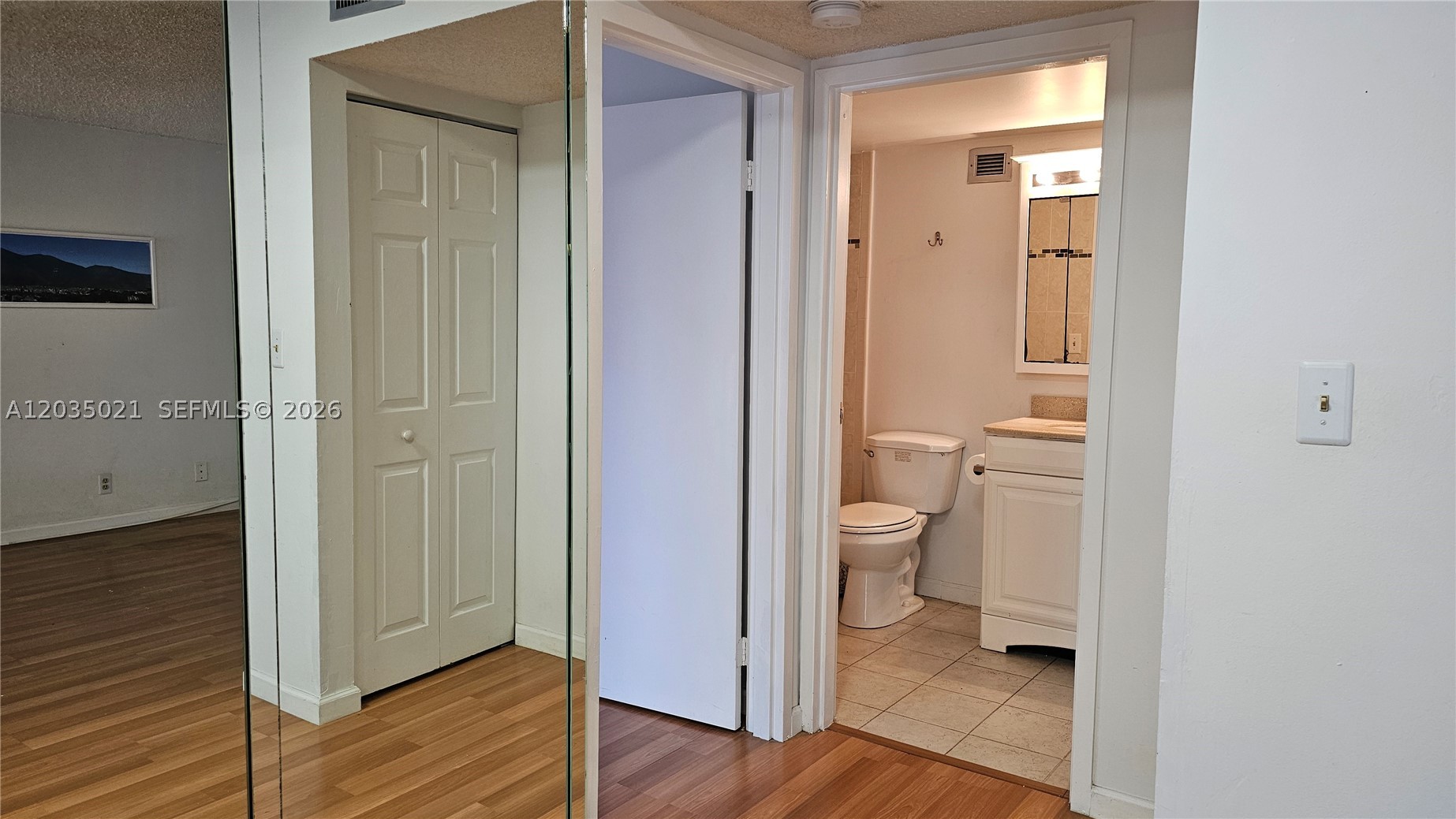 PLAZA OF AMERICAS CONDO P - Residential Lease