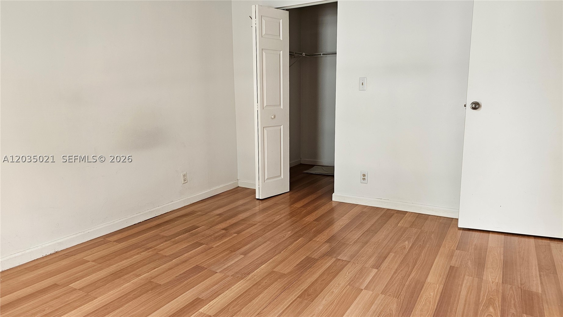 PLAZA OF AMERICAS CONDO P - Residential Lease