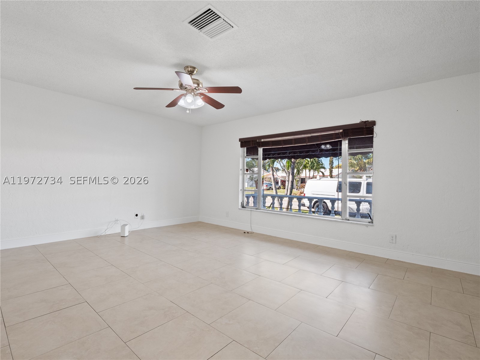 MAINLANDS OF TAMARAC LAKE - Residential