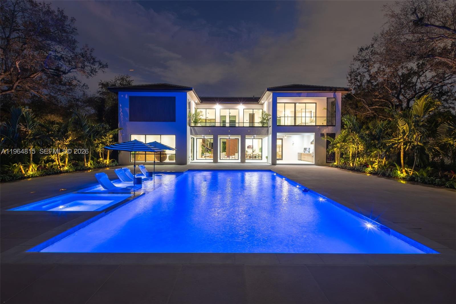 JUNELAND - Residential