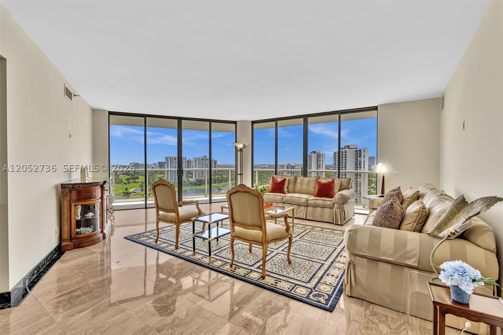 HAMPTONS WEST CONDO - Residential
