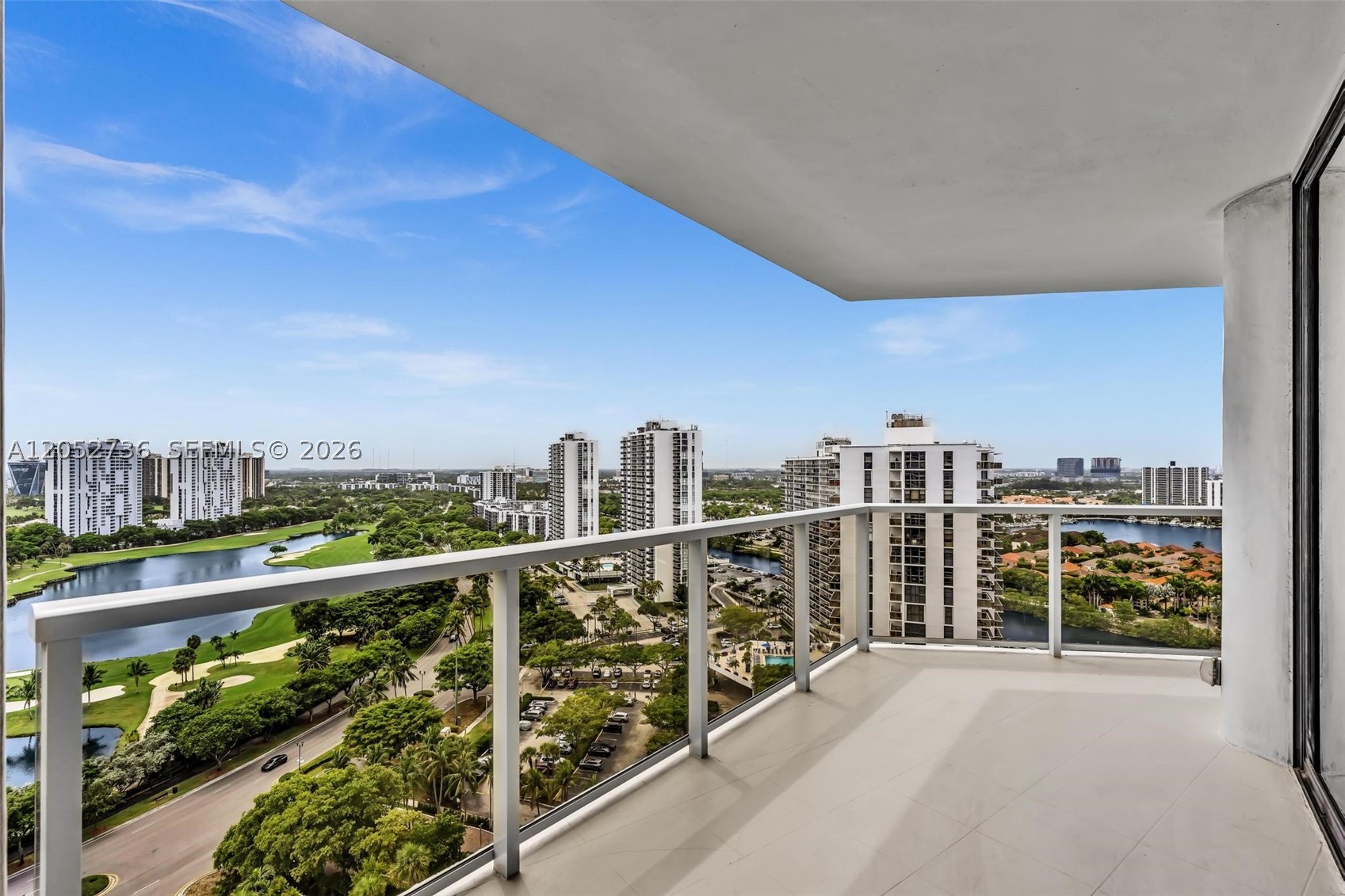 HAMPTONS WEST CONDO - Residential