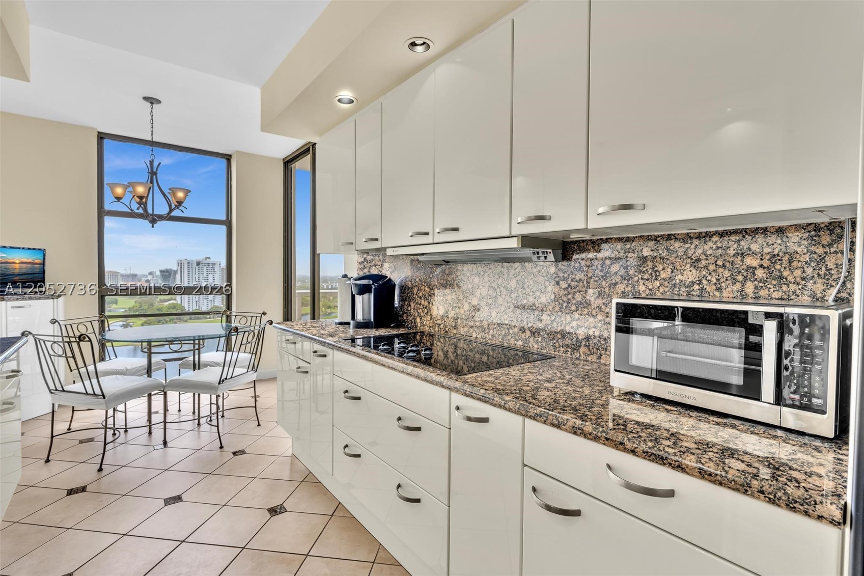 HAMPTONS WEST CONDO - Residential