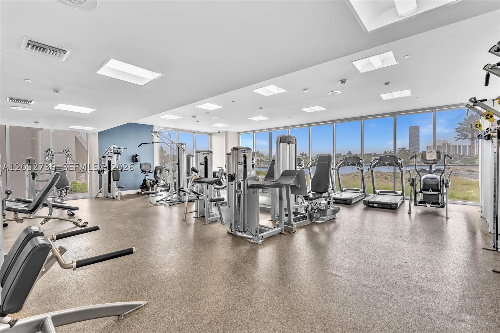 HAMPTONS WEST CONDO - Residential