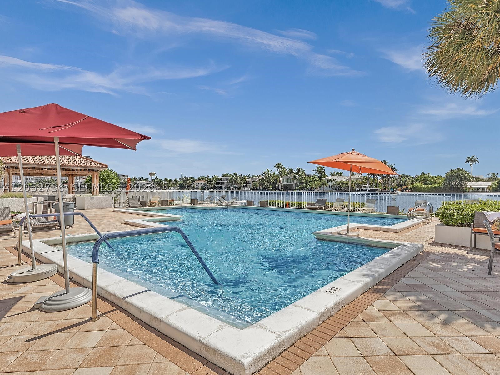 HAMPTONS WEST CONDO - Residential