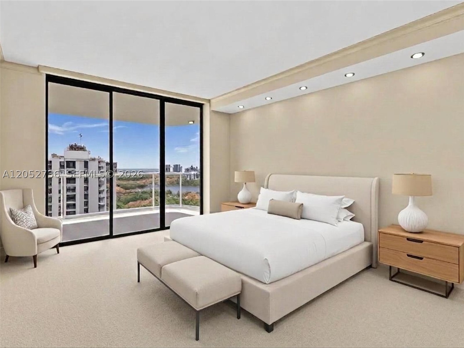 HAMPTONS WEST CONDO - Residential