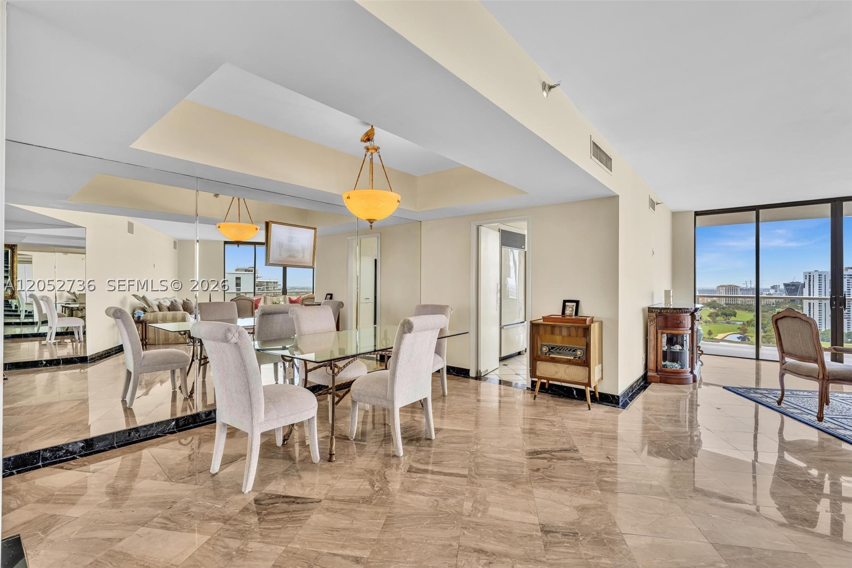 HAMPTONS WEST CONDO - Residential