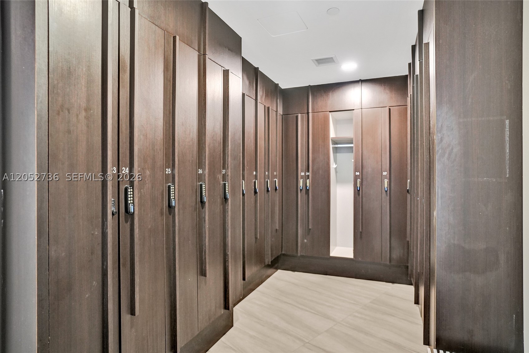 HAMPTONS WEST CONDO - Residential
