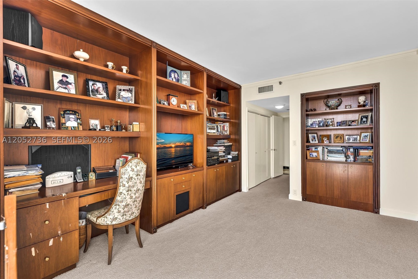 HAMPTONS WEST CONDO - Residential