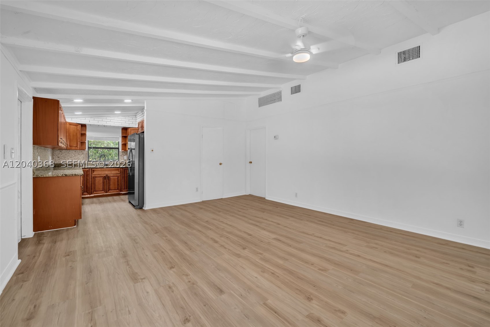 JACARANDA HEIGHTS - Residential