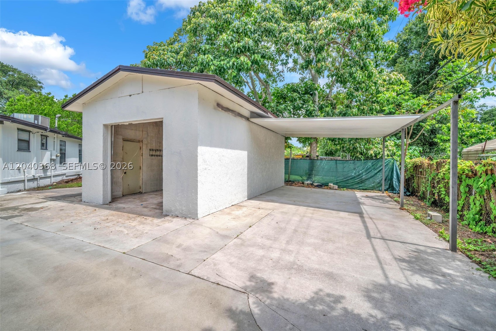 JACARANDA HEIGHTS - Residential