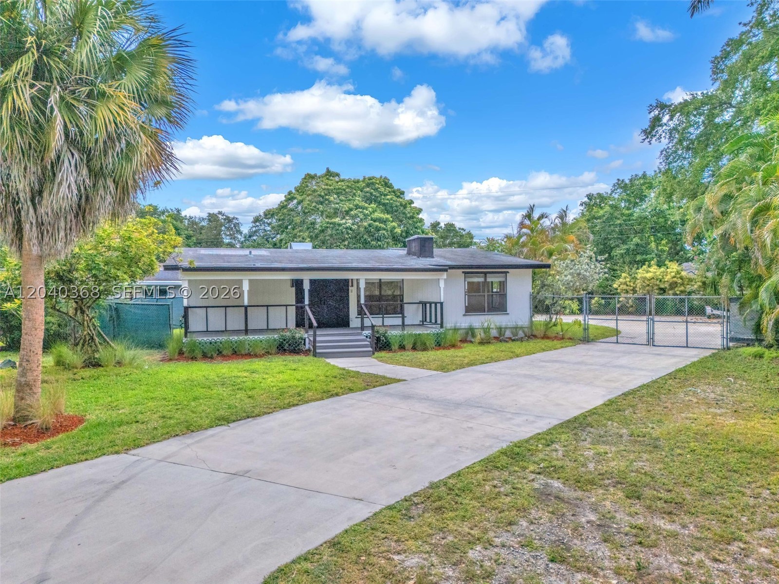 JACARANDA HEIGHTS - Residential