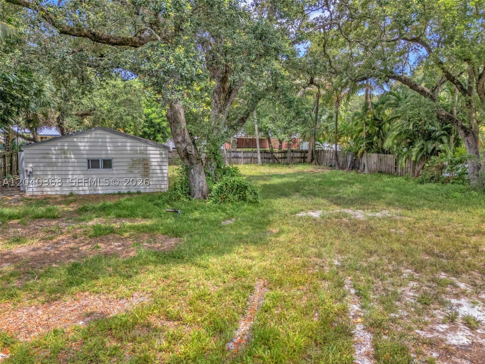 JACARANDA HEIGHTS - Residential