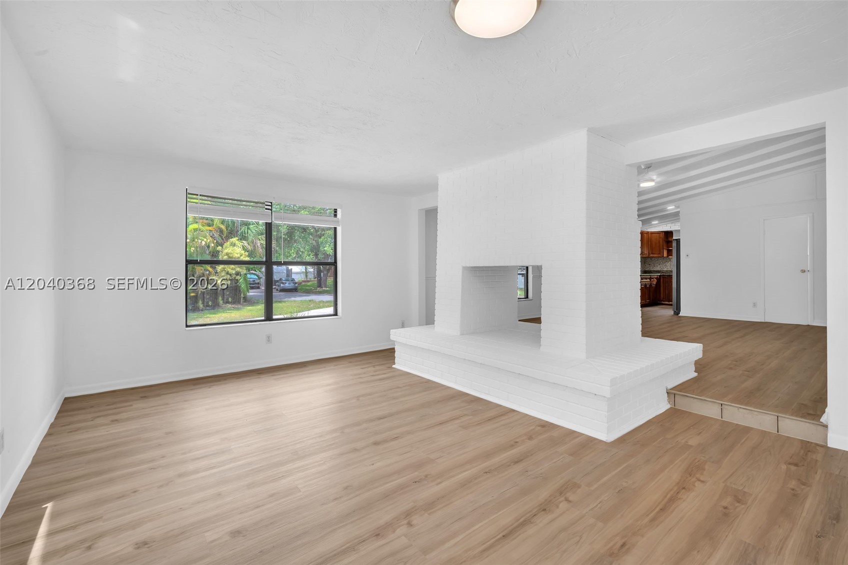 JACARANDA HEIGHTS - Residential