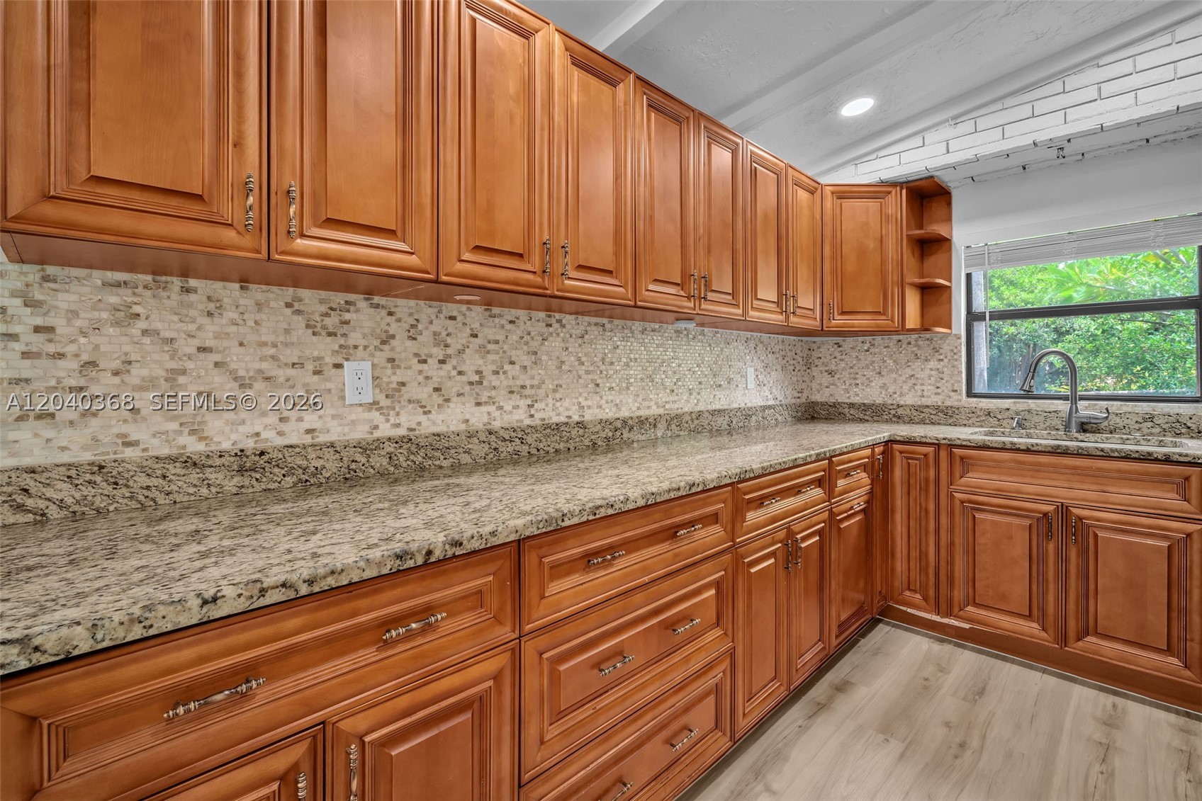 JACARANDA HEIGHTS - Residential