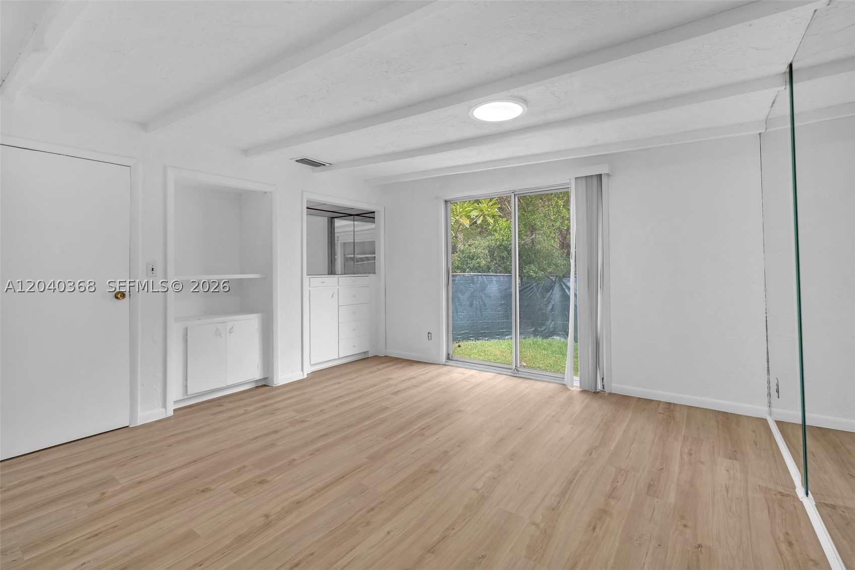 JACARANDA HEIGHTS - Residential