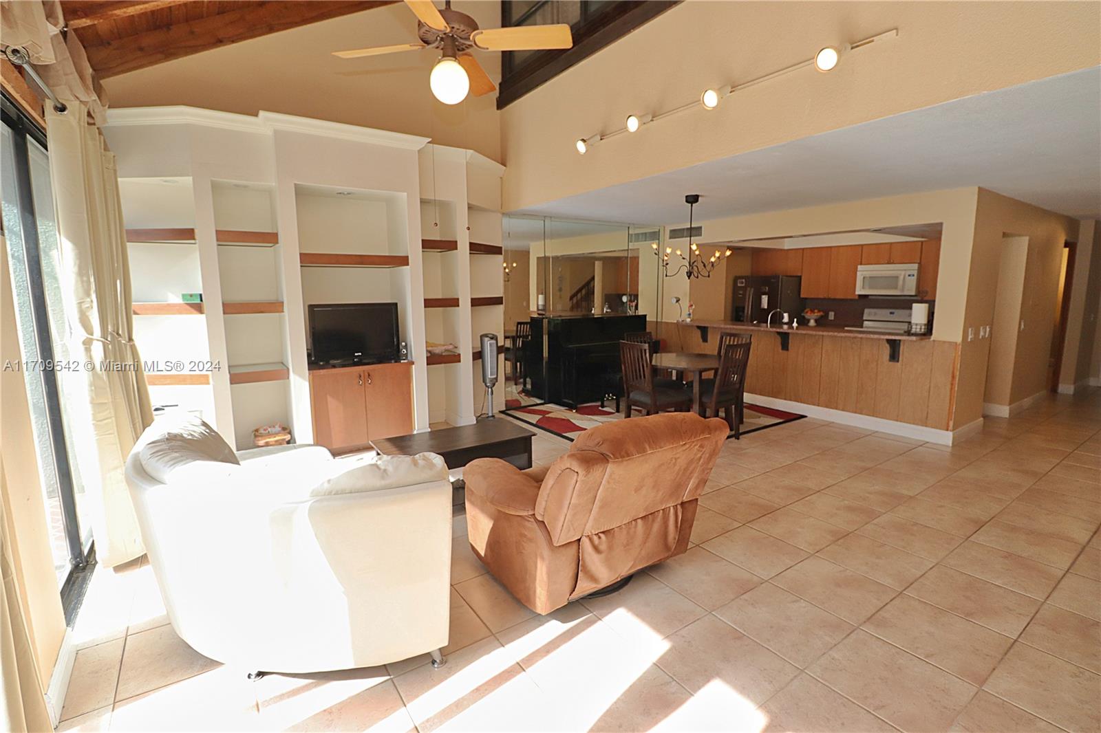 Villas Lakes - Residential