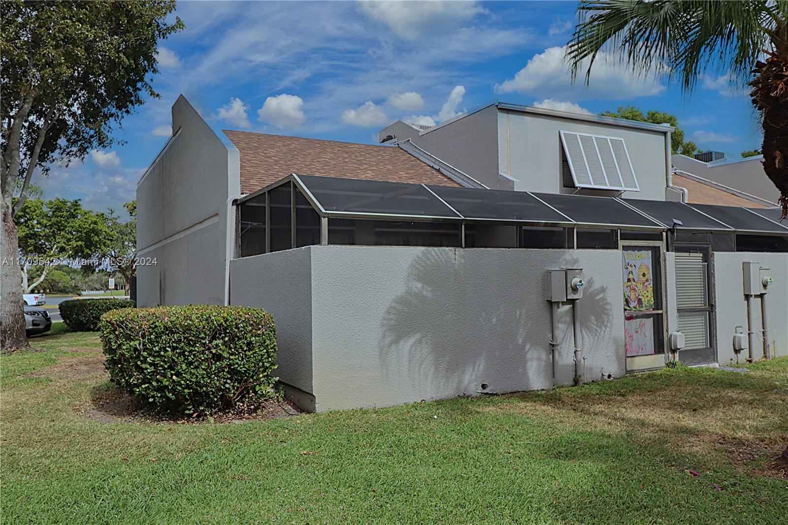 Villas Lakes - Residential