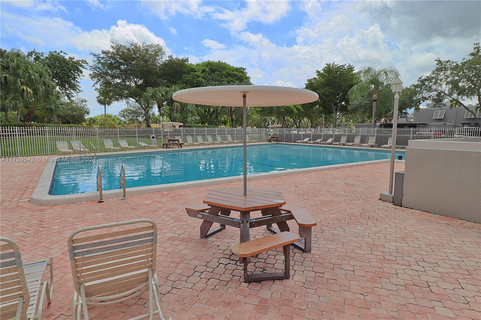Villas Lakes - Residential