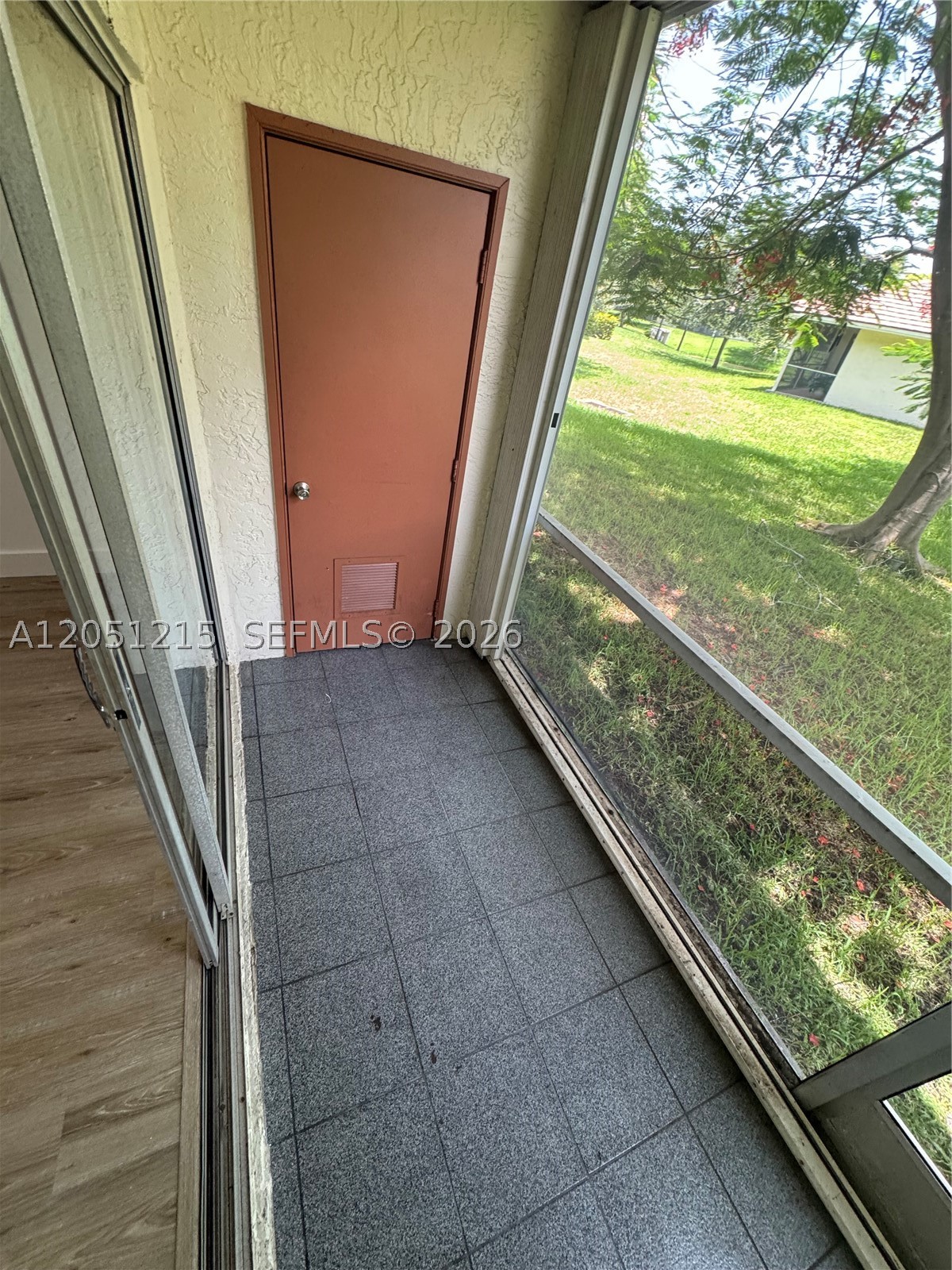 ROSEWOOD CONDO - Residential