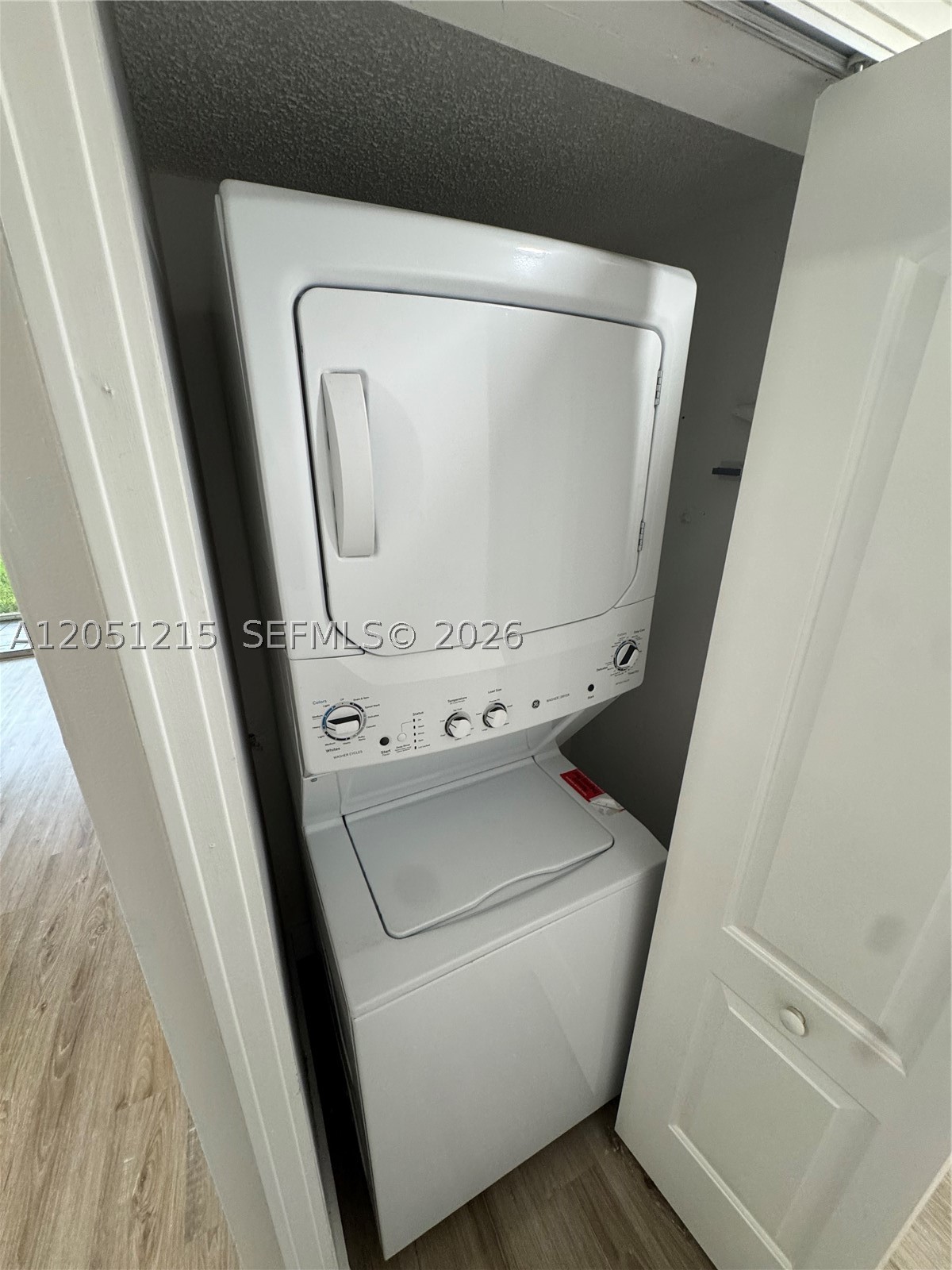 ROSEWOOD CONDO - Residential