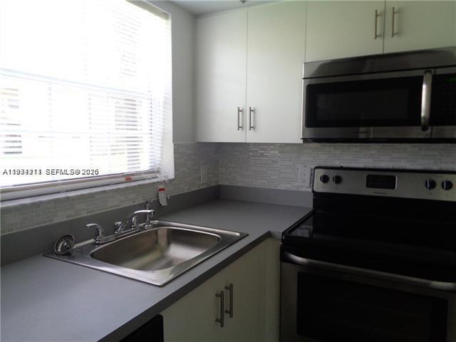 WATERS EDGE AT DEERFIELD - Residential