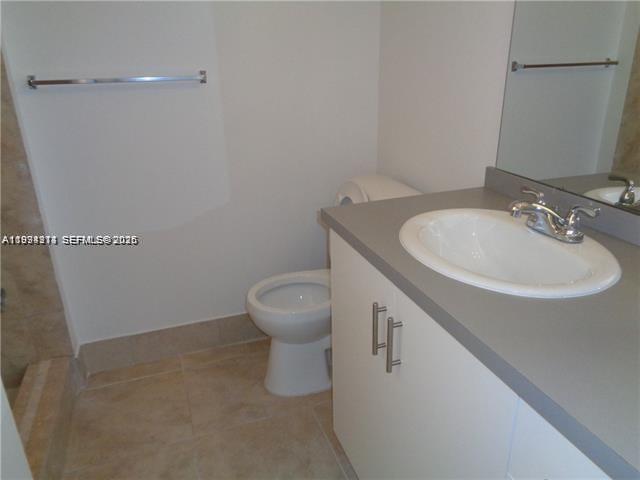 WATERS EDGE AT DEERFIELD - Residential