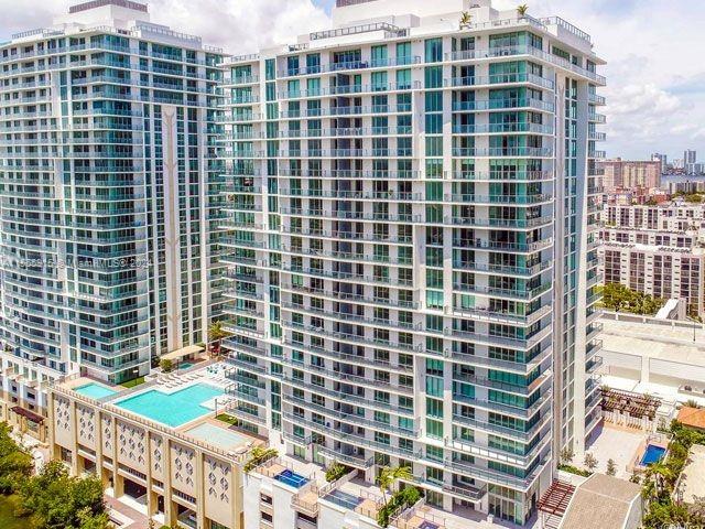 PARQUE TOWERS CONDO - Residential Lease