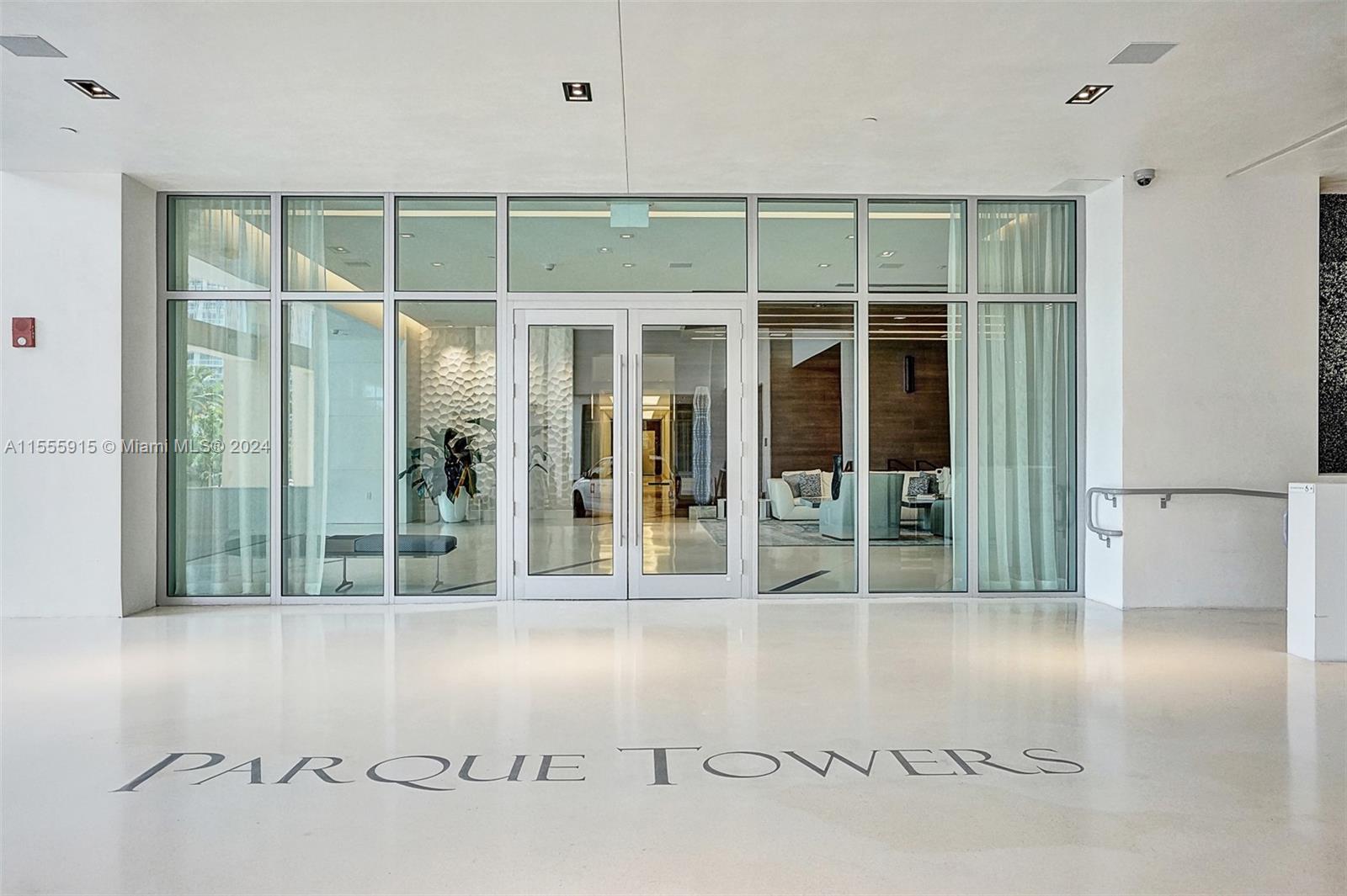 PARQUE TOWERS CONDO - Residential Lease