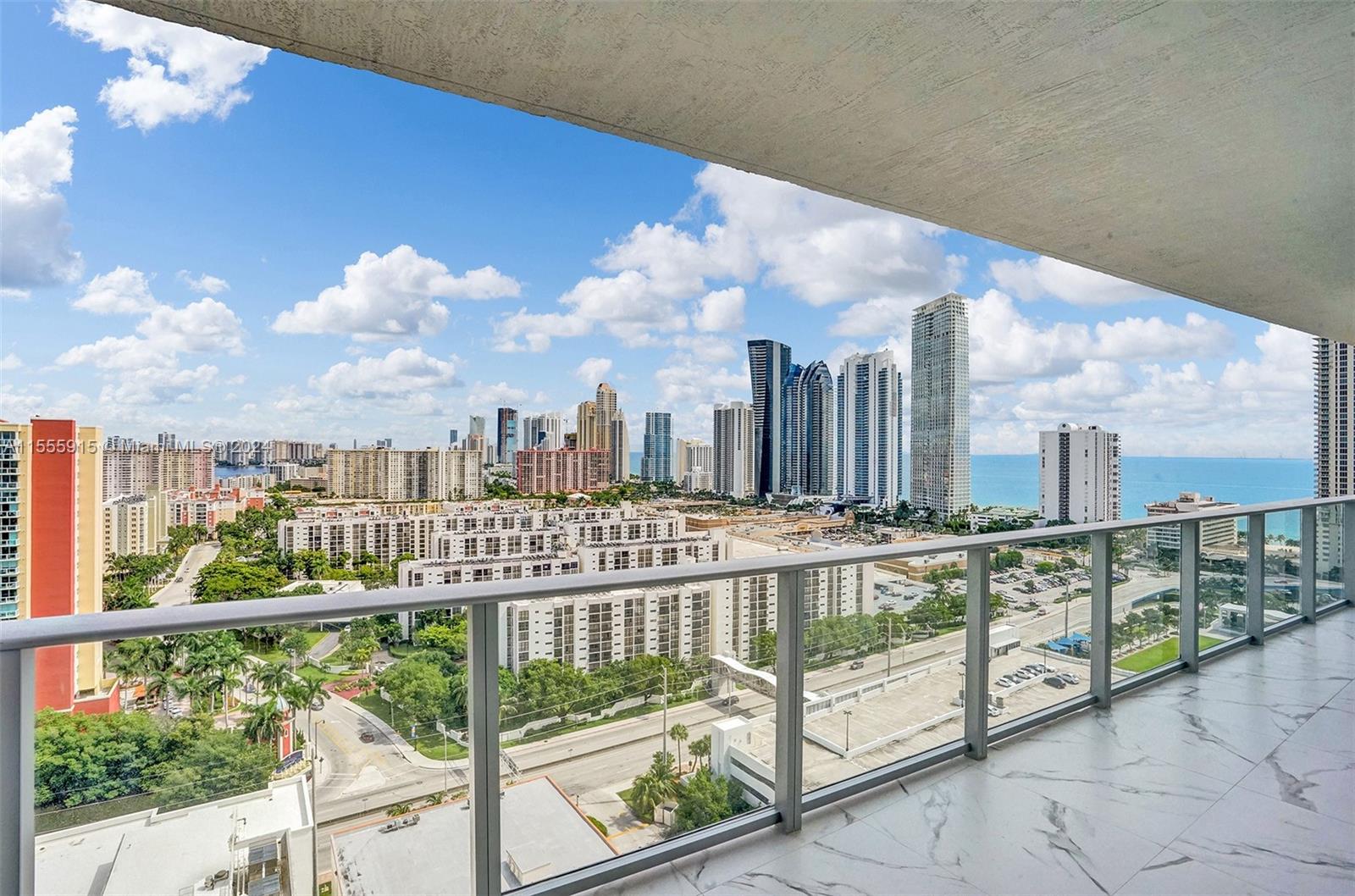 PARQUE TOWERS CONDO - Residential Lease