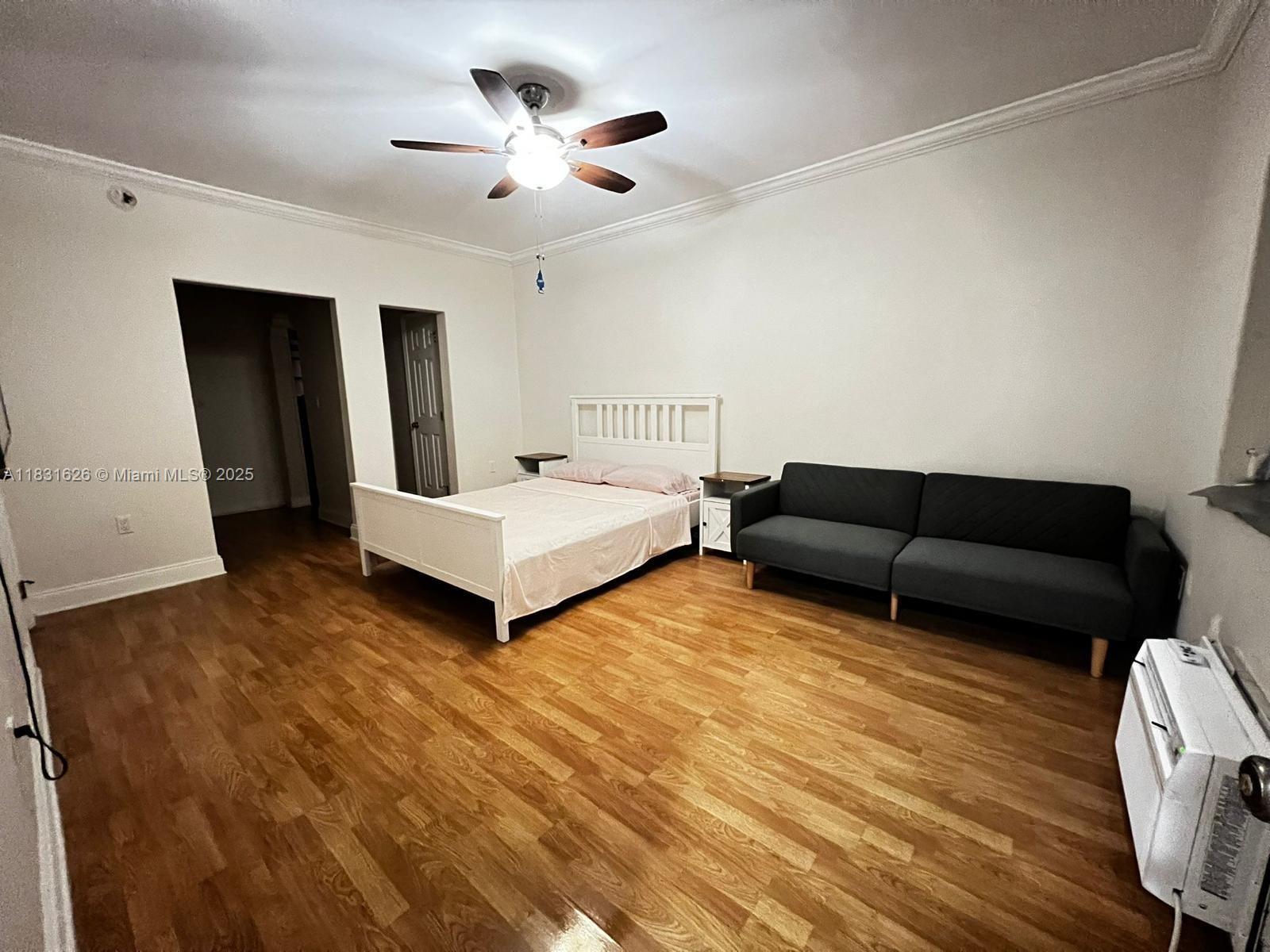 Cozy and spacious fully renovated studio located on the ground floor of a classic Art Deco building in the heart of South Beach, The Armstrong. This studio features a brand-new bathroom, kitchen, appliances, cabinets, and furniture. It offers plenty of closet space, a separate dining area, two private entrances, and a large kitchen pantry. Washer and dryer are available in the building.