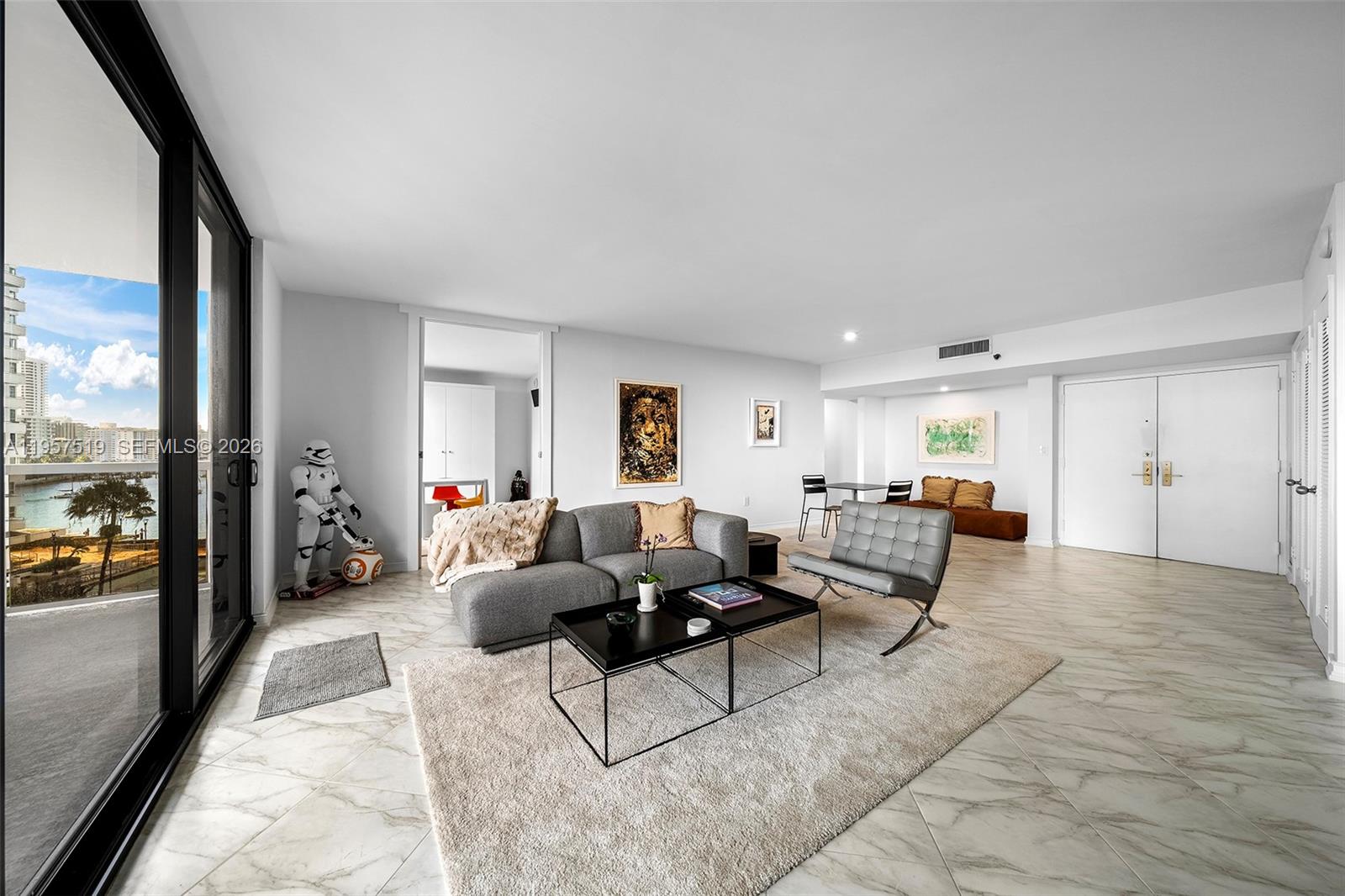 NINE ISLAND AVENUE CONDO - Residential
