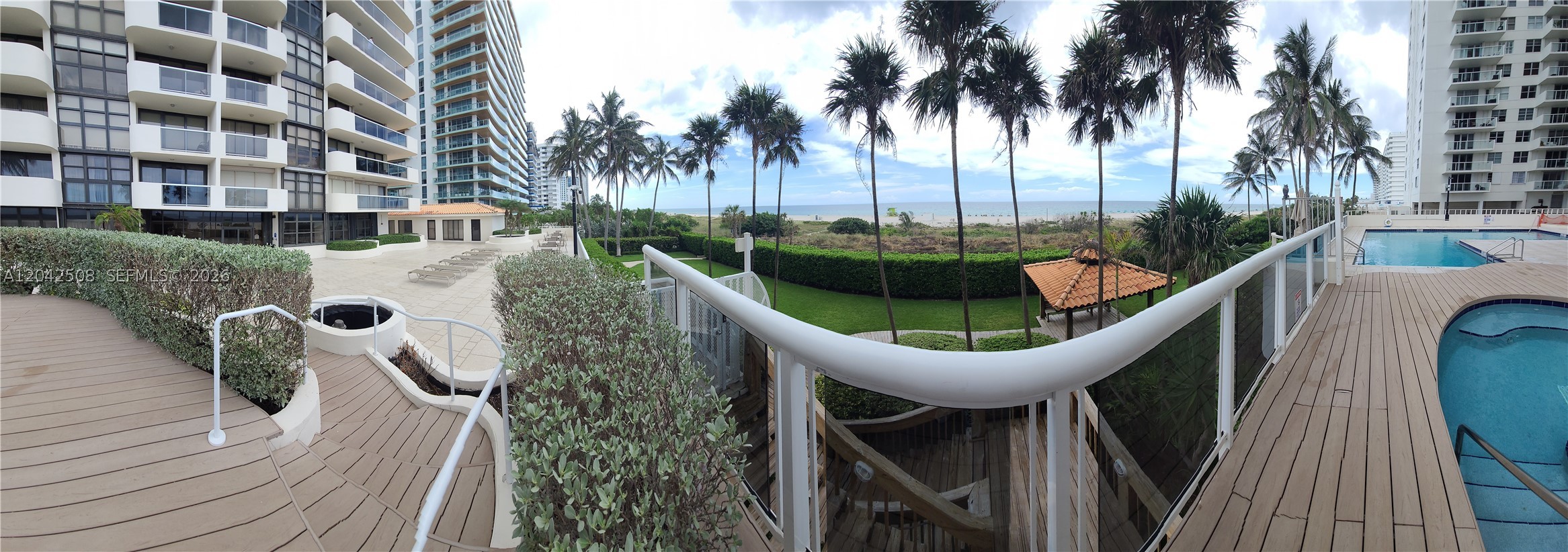 LEXCELLENCE CONDO - Residential