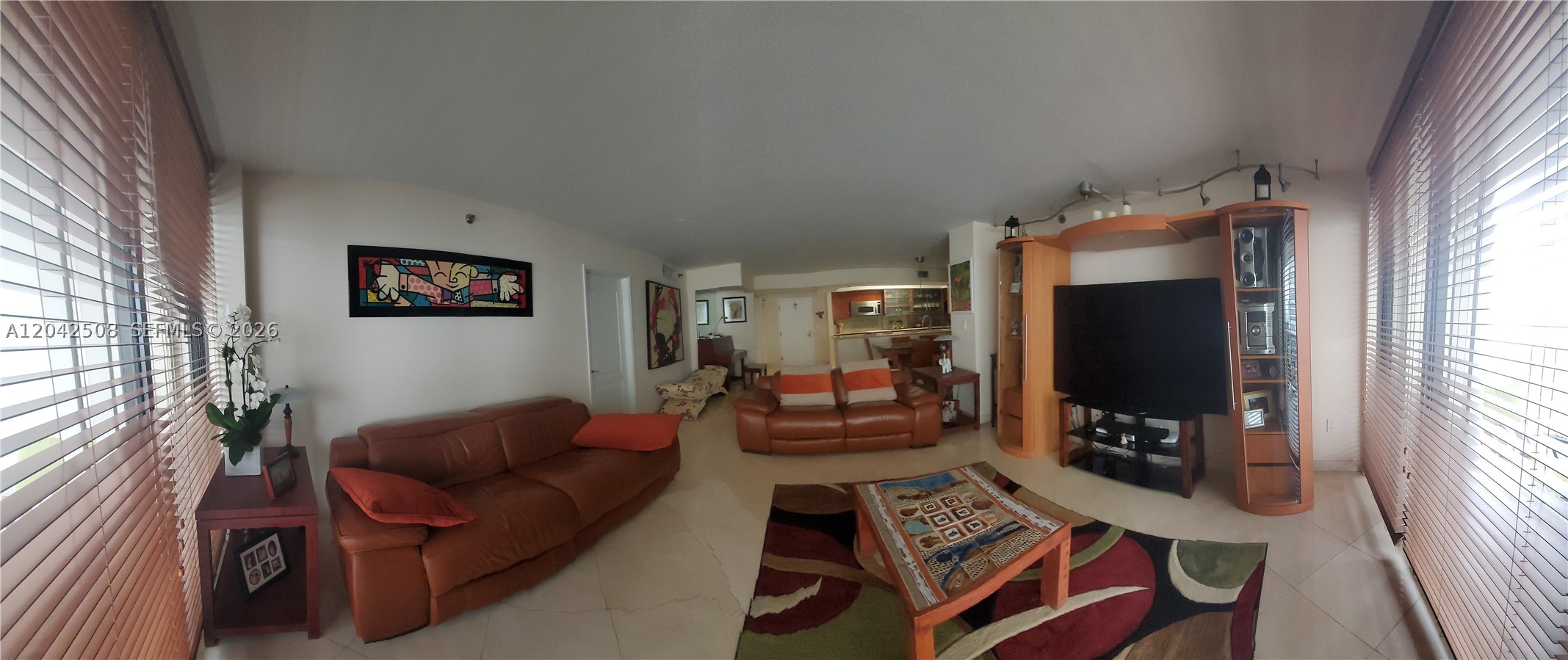 LEXCELLENCE CONDO - Residential