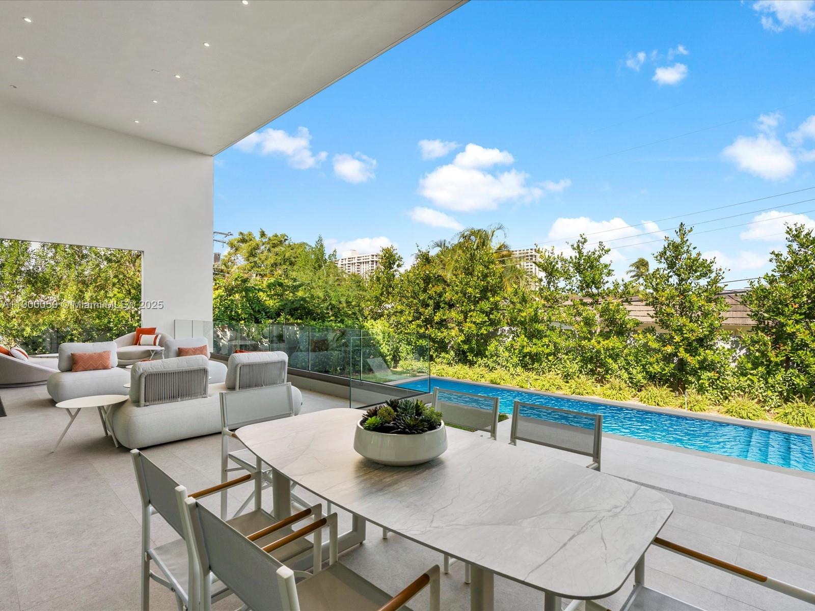RE-PLAT OF TRACK C MIAMI - Residential