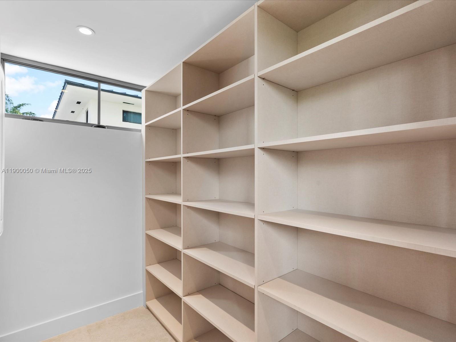 RE-PLAT OF TRACK C MIAMI - Residential