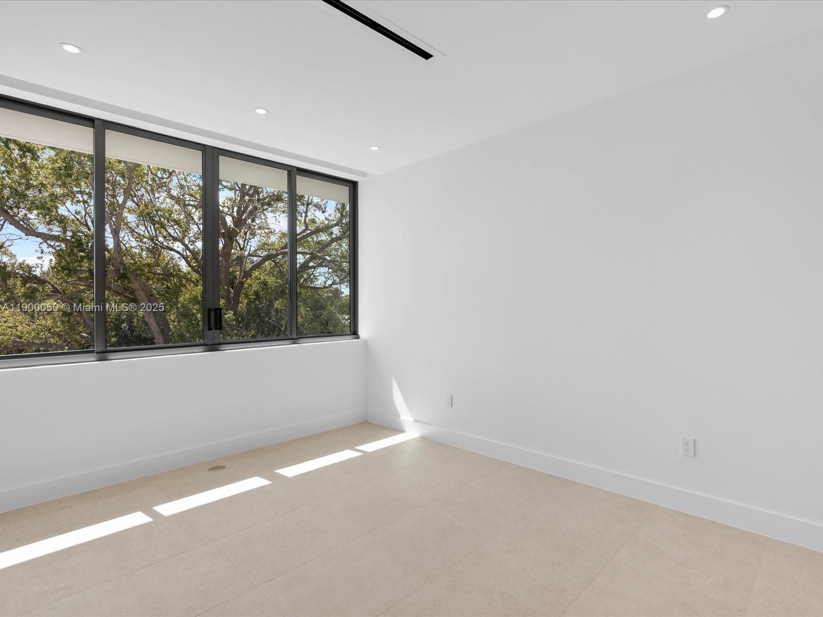 RE-PLAT OF TRACK C MIAMI - Residential