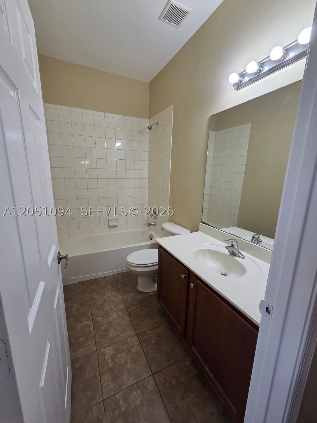 TUSCAN VILLAS CONDO - Residential Lease