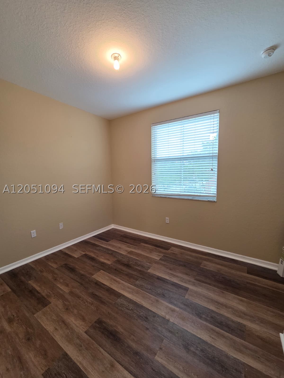TUSCAN VILLAS CONDO - Residential Lease
