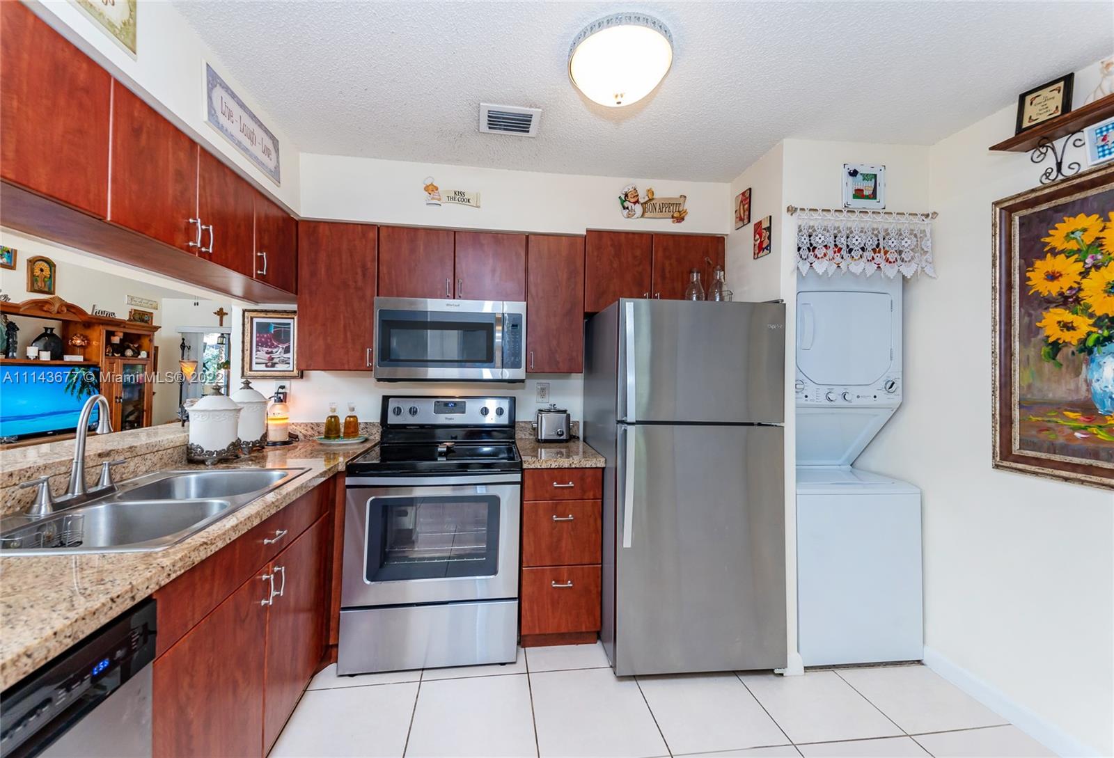 PARC VISTA CONDO - Residential