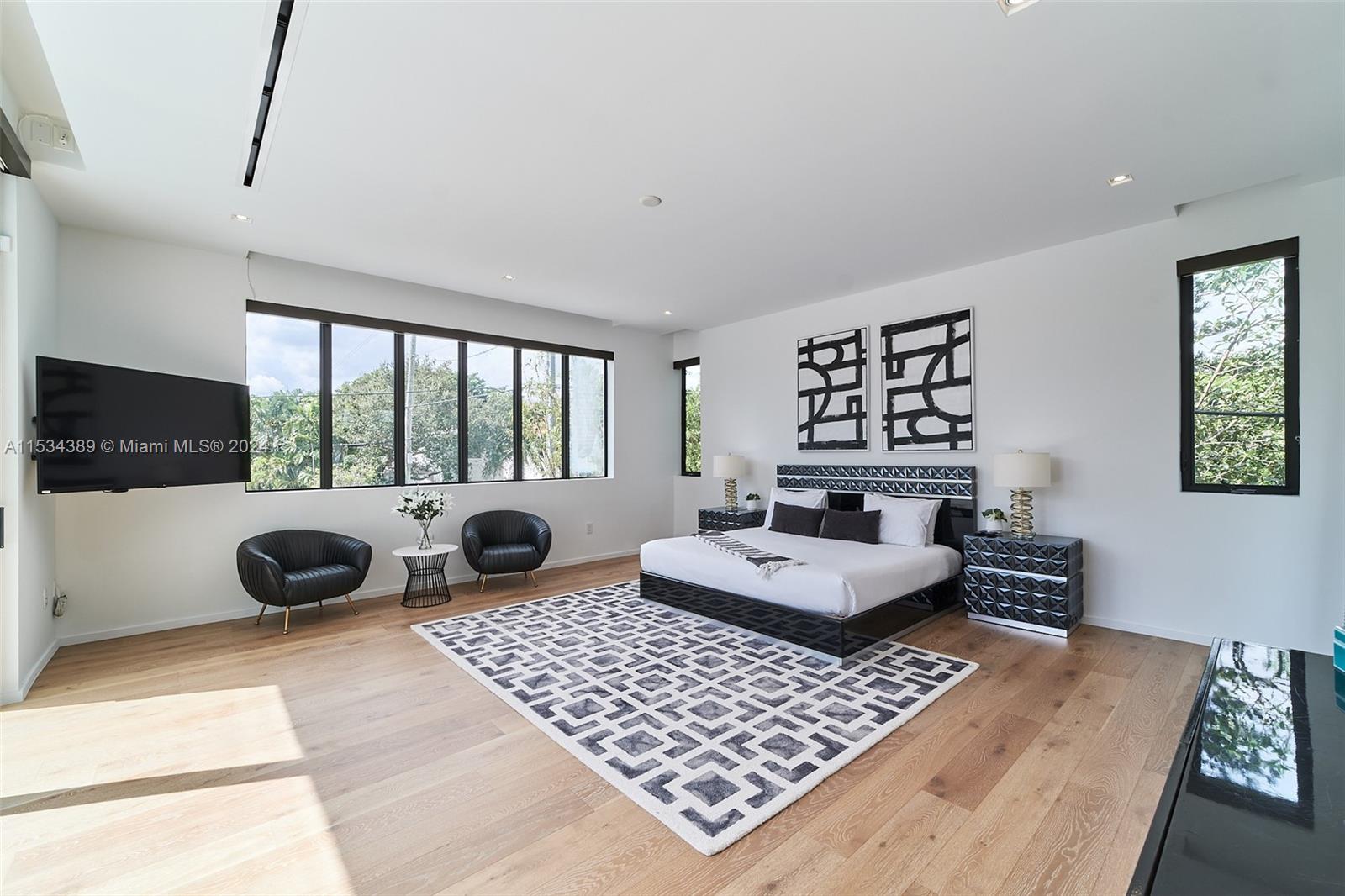 HOLLEMAN PARK - Residential