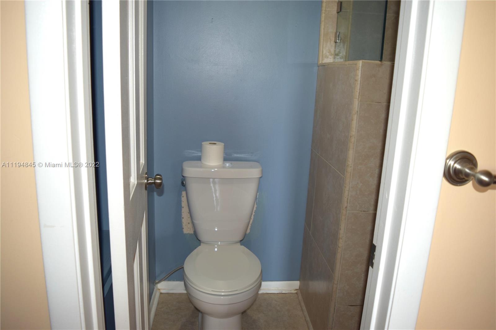 WHITEHALL OF PINE ISLAND - Residential Lease
