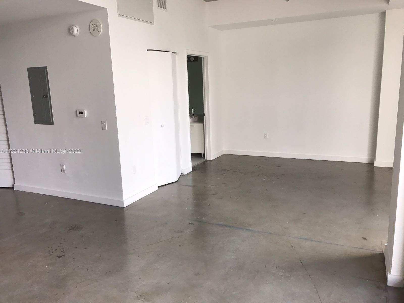 CENTRO CONDO - Residential Lease